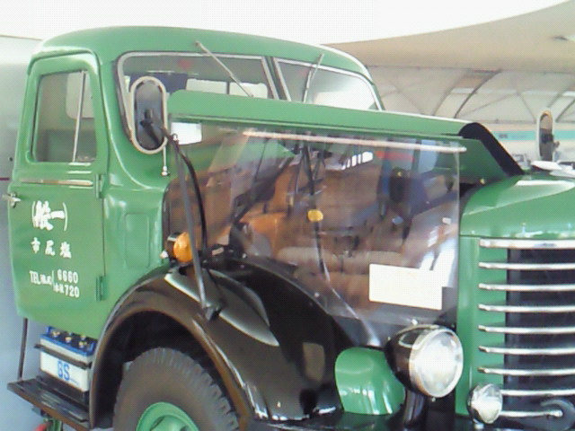 TE11型トラック