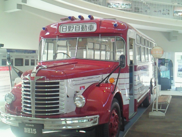 BH15型ボンネットバス