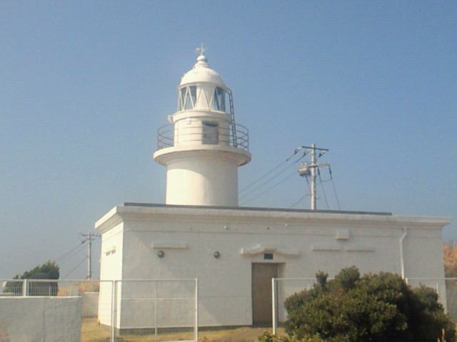 城ヶ島灯台の全景