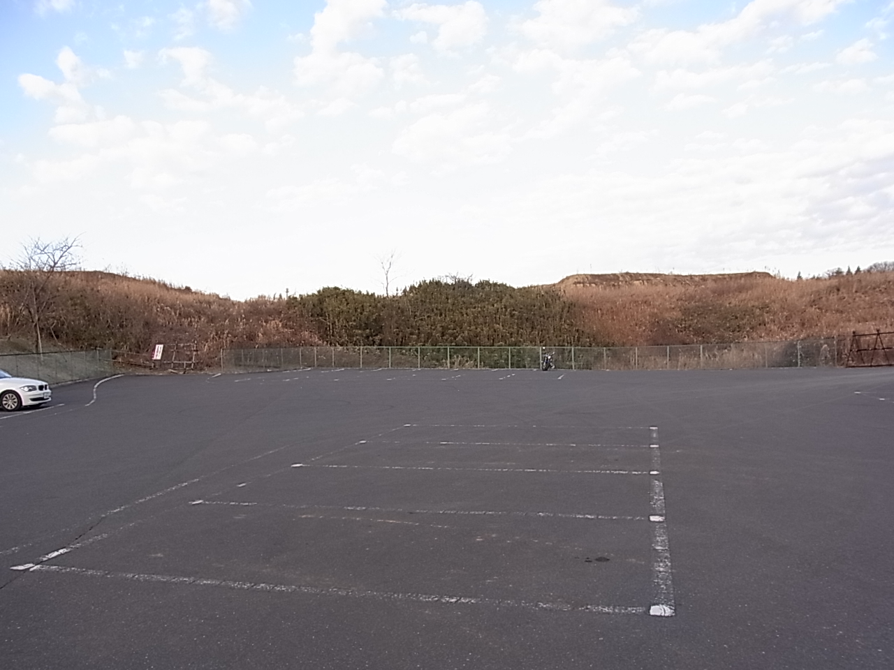 三里塚さくらの丘の駐車場