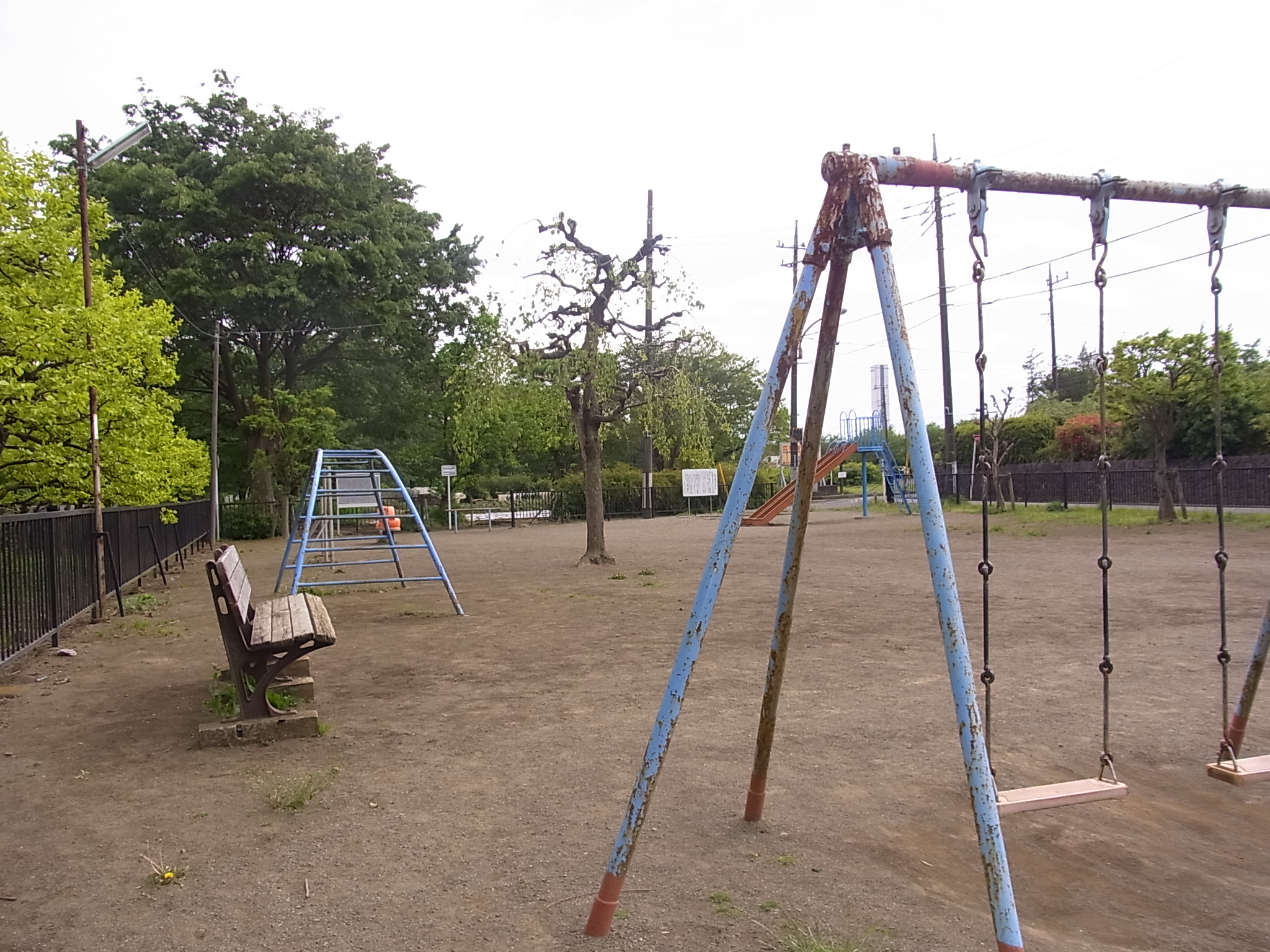 昭和の雰囲気が漂う児童公園