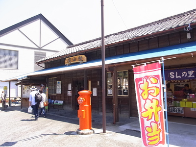 大井川鉄道の家山駅