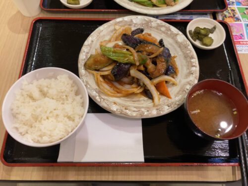 豚バラ肉と茄子の味噌炒め定食