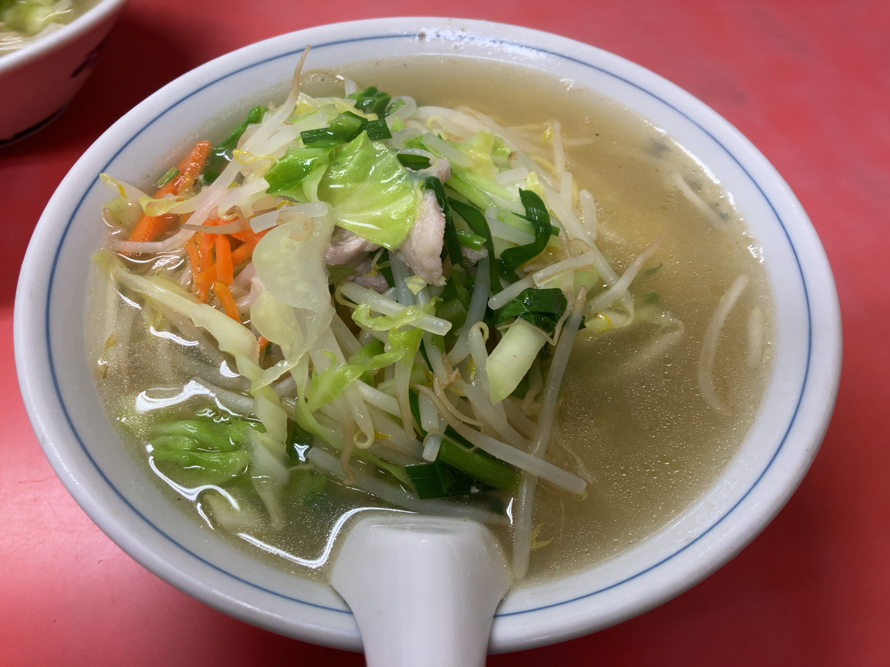 三鷹市の中華料理店「高社楼」でタンメン大盛・ラーメン・半チャーハン