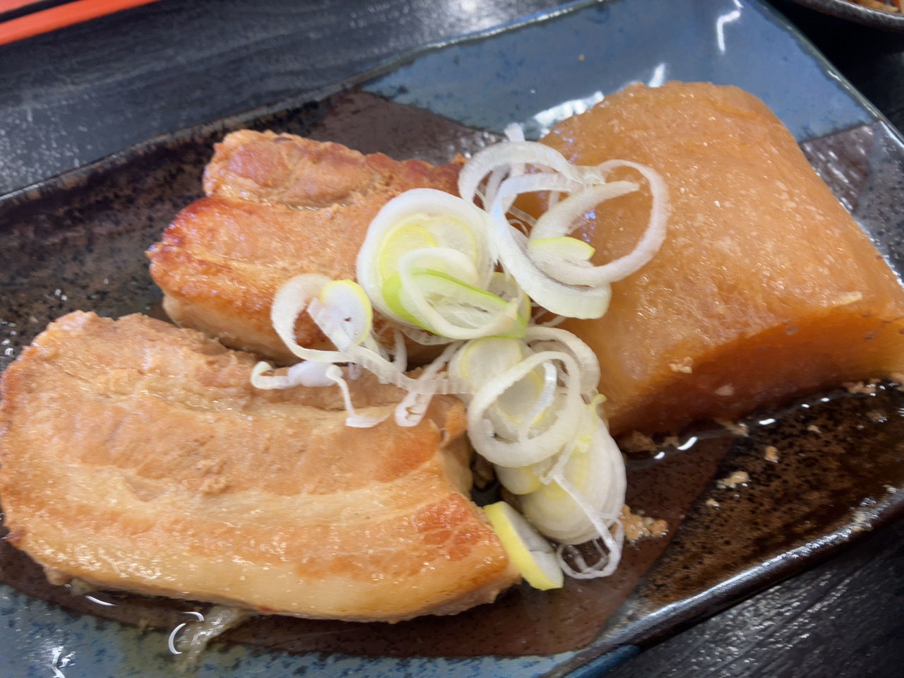 境川パーキングエリア　おふくろ定食