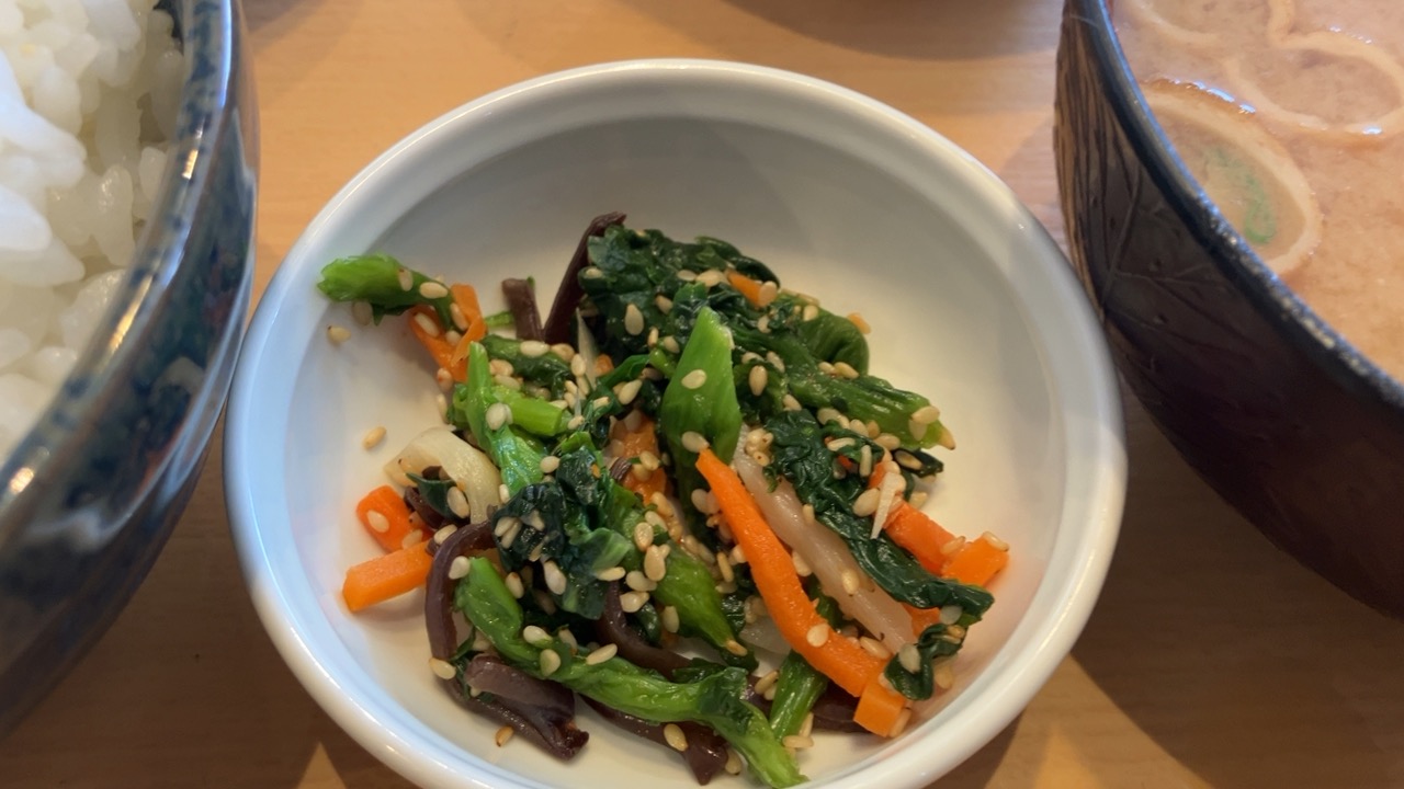 茜美人の卵かけご飯の朝食