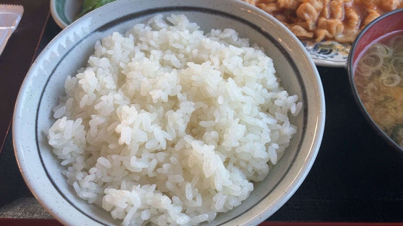 えもり食堂のごはん